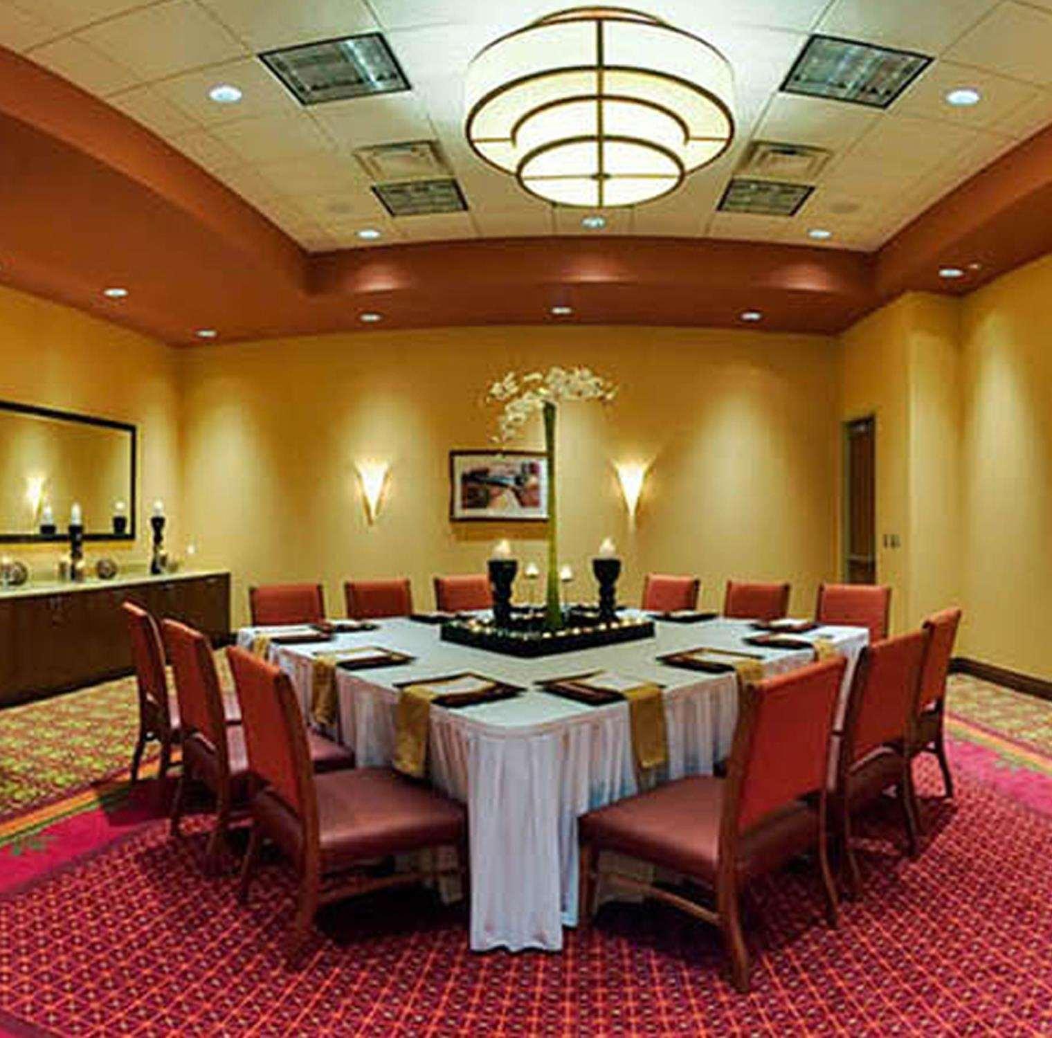 Embassy Suites Omaha- La Vista/ Hotel & Conference Center מתקנים תמונה